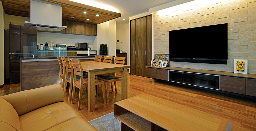 賃貸併用住宅へと建て替えた 末長く暮らせる快適な住まい 建築実例 パナソニック ホームズ Panasonic