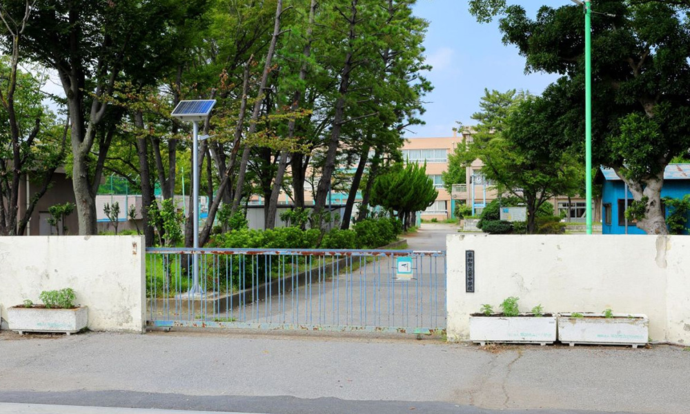 草加市立栄中学校