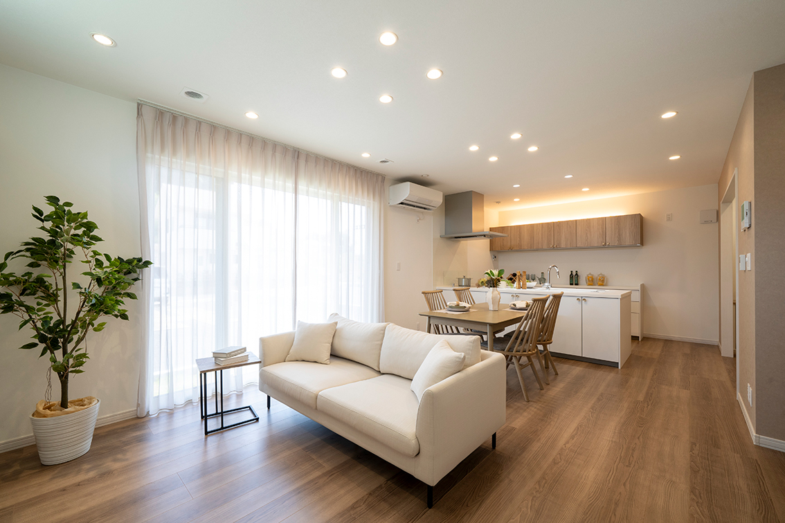 LIVING DINING KITCHEN