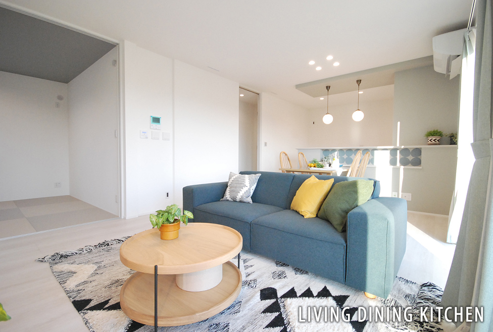 LIVING DINING KITCHEN