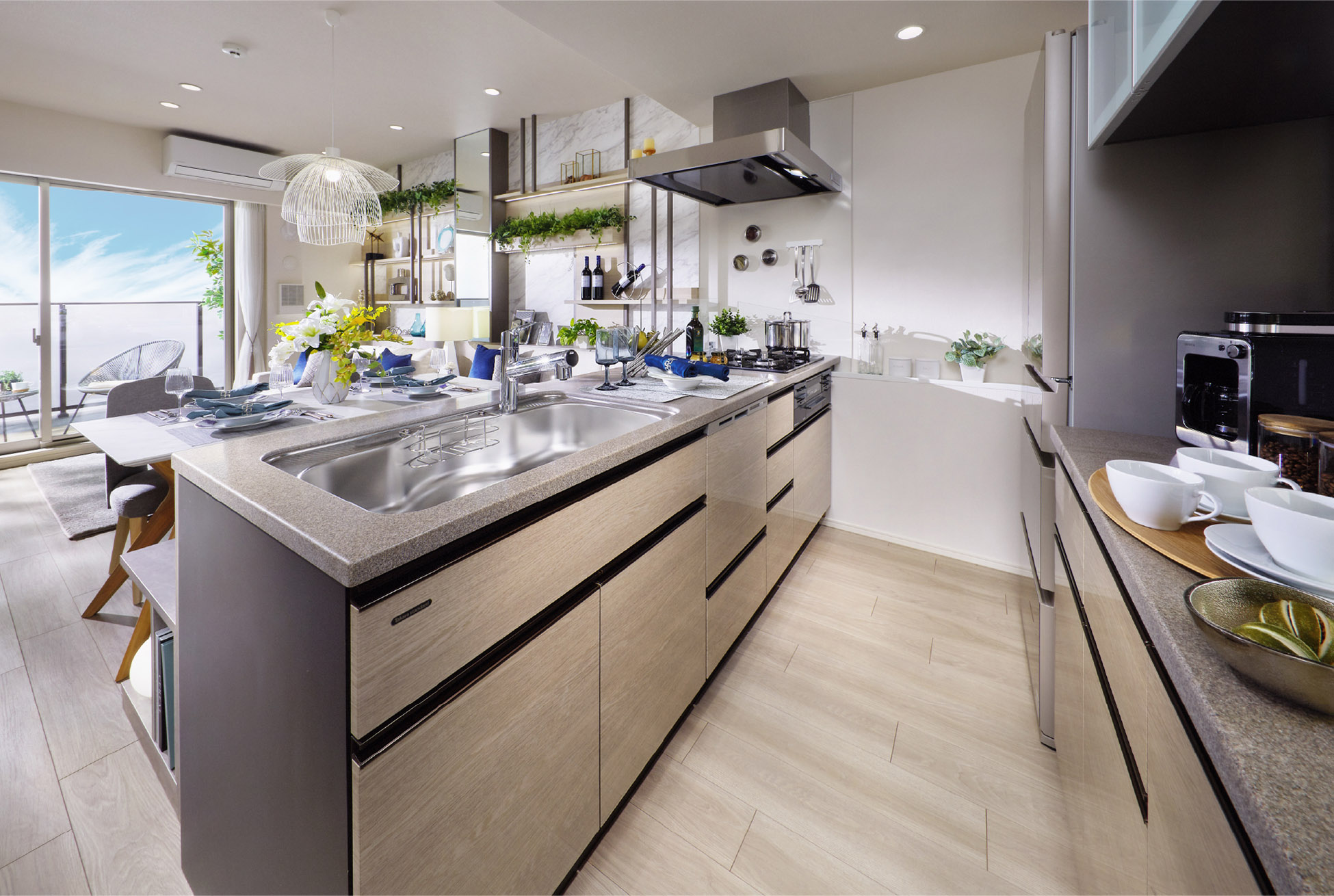 KITCHEN
