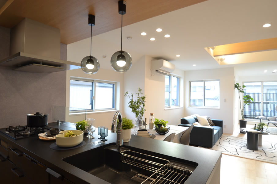 No.8-Living Dining Kitchen
