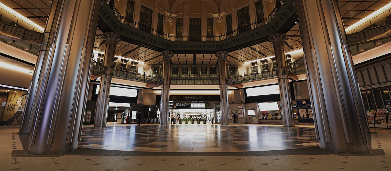 「東京」駅（Image Photo）