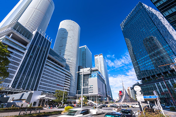 「名古屋」駅 21分
