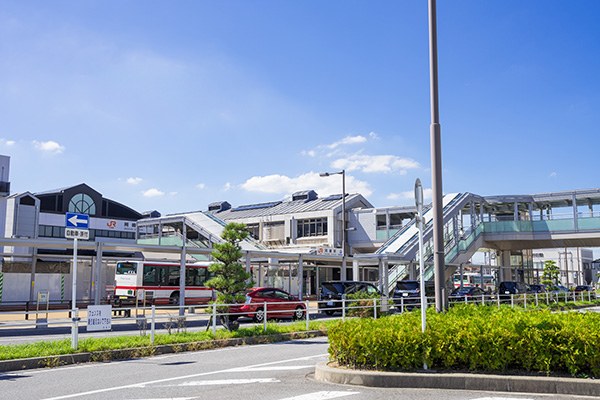 「岡崎」駅 19分