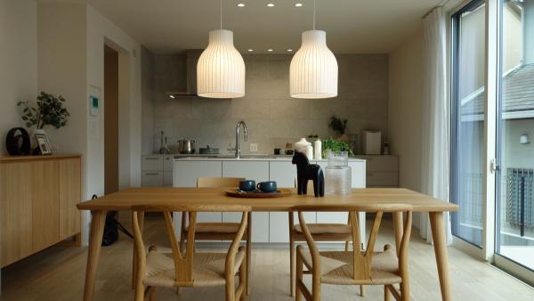 大きな窓を採用で、季節の変化を感じながら毎日過ごしていただけます。