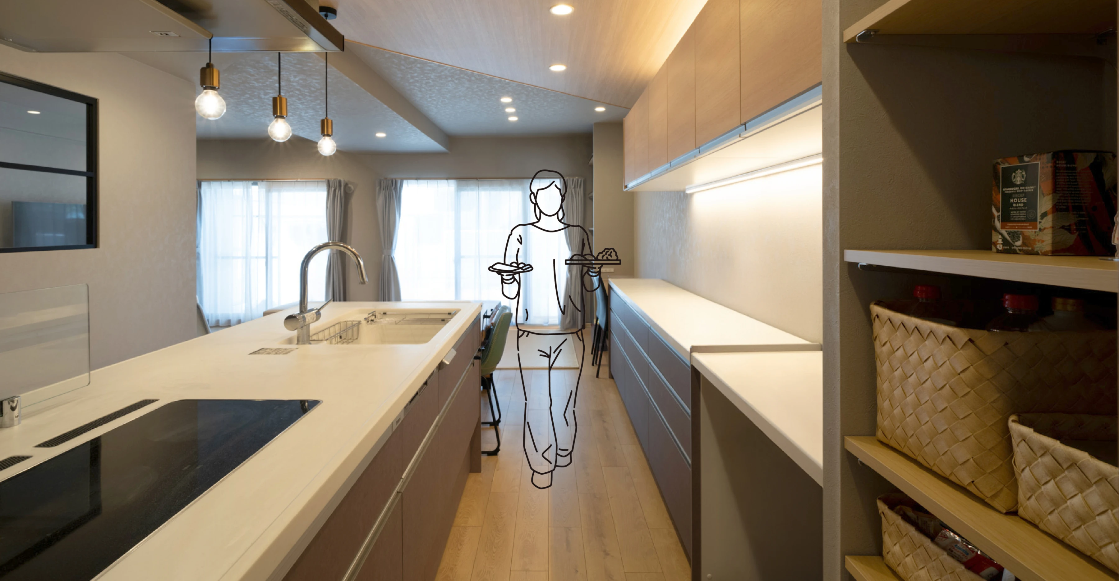 写真：室内を見渡せるキッチン