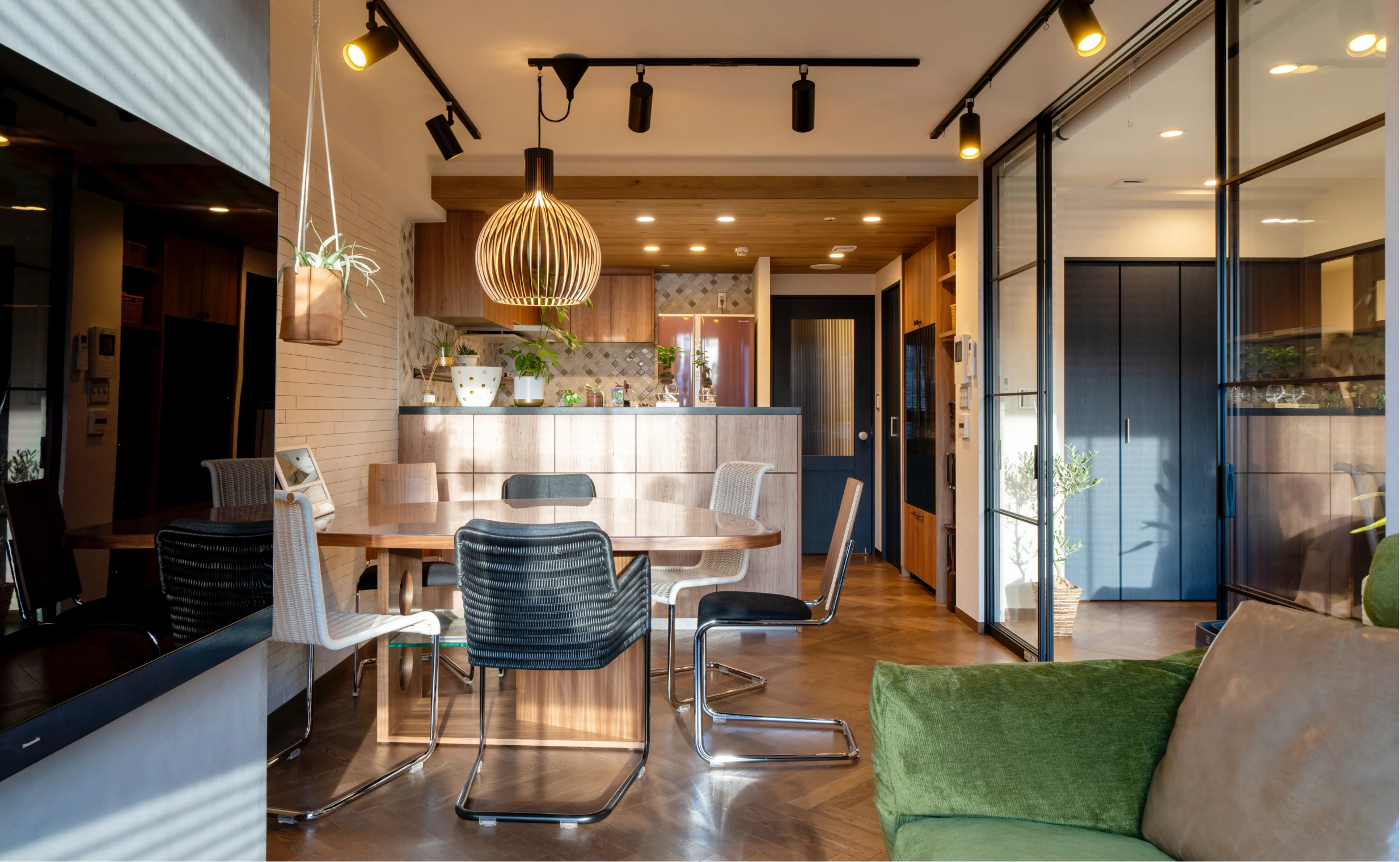 写真：リビング・ダイニング・キッチン